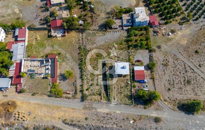 CB MARİNA'DAN DÖĞÜŞBELEN'DE NEHİR VE ORMAN MANZARALI SATILIK EV