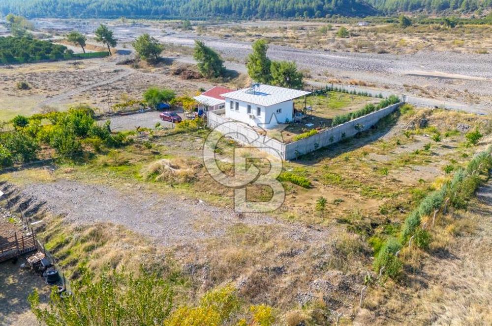 CB MARİNA'DAN DÖĞÜŞBELEN'DE NEHİR VE ORMAN MANZARALI SATILIK EV