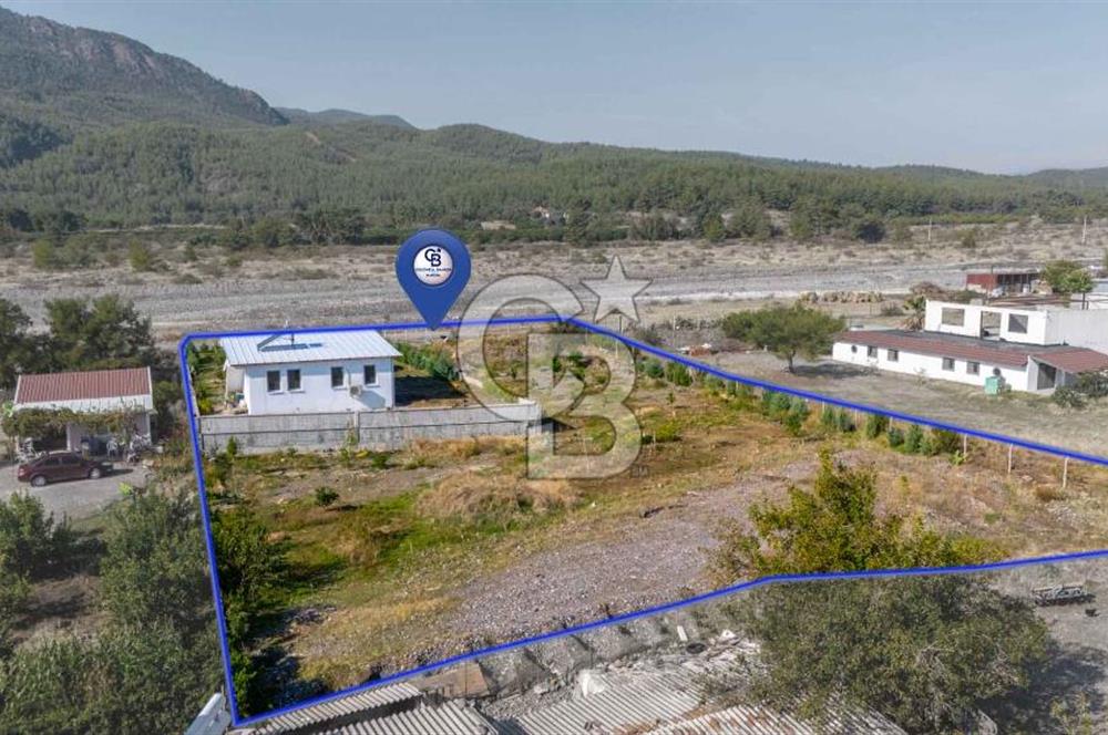 CB MARİNA'DAN DÖĞÜŞBELEN'DE NEHİR VE ORMAN MANZARALI SATILIK EV