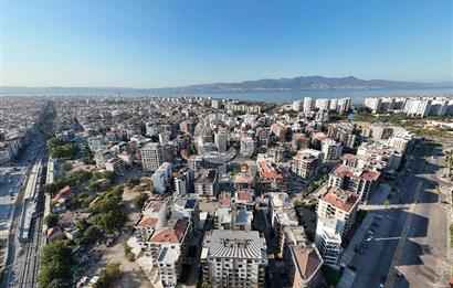 Karşıyaka Mavişehir Yalı Mah Elara Sitesi Satılık 1+1 Daire