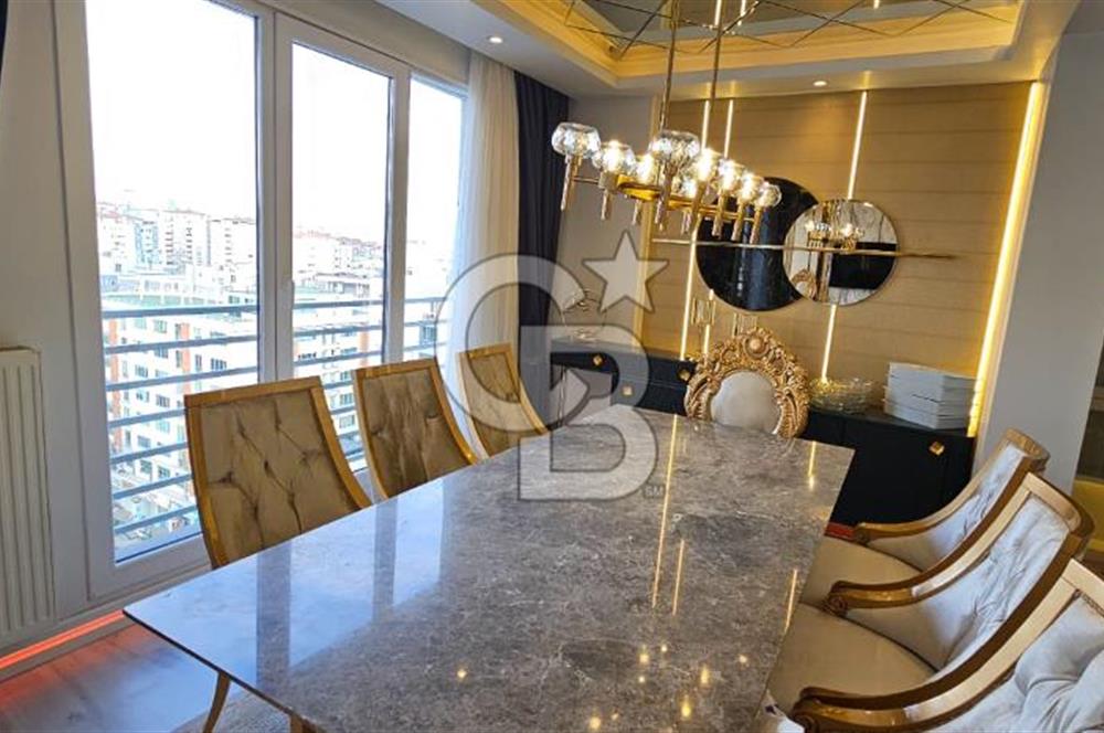 BEYLİKDÜZÜ ADNANKAHVECİ MAH.MODERN MİMARİLİ SATILIK EŞYALI DAİRE