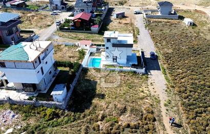 Seferihisar Ulamışta Villa Ruhsatlı Projesi Çizilmiş Arsa