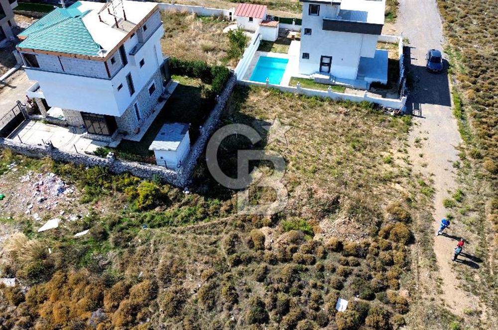 Seferihisar Ulamışta Villa Ruhsatlı Projesi Çizilmiş Arsa