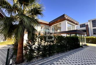 SASALIDA SATILIK 4+1 HAVUZLU VİLLA CORDELİO RESİDENCE KONFORUYLA 