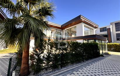 SASALIDA SATILIK 4+1 HAVUZLU VİLLA CORDELİO RESİDENCE KONFORUYLA