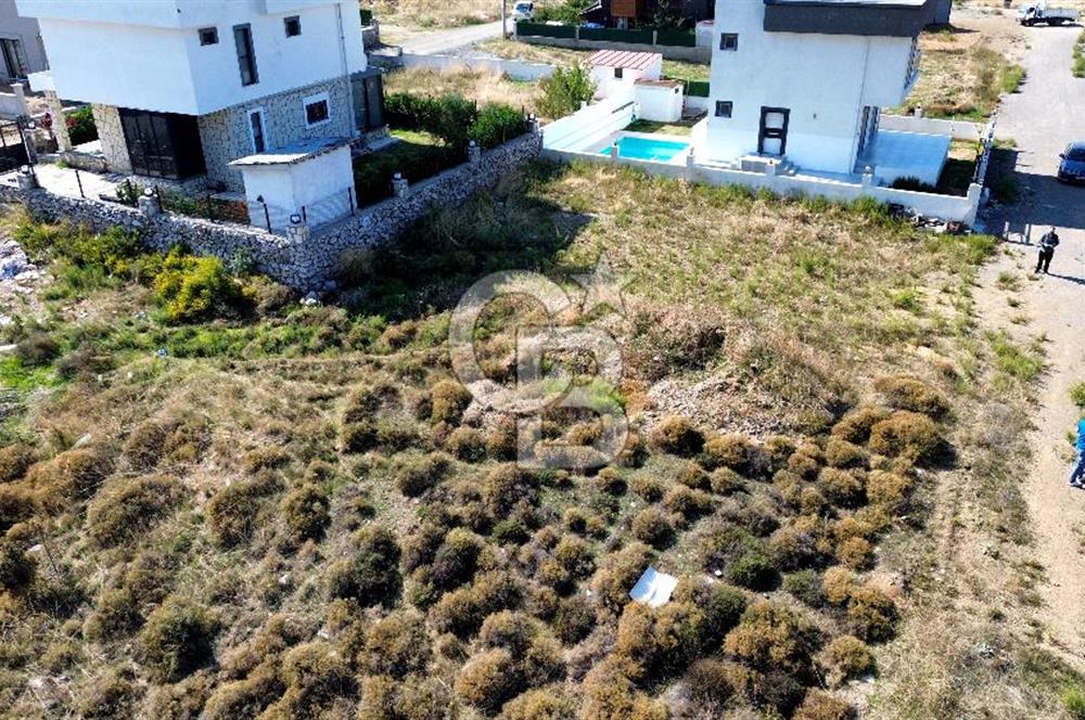 Seferihisar Ulamışta Villa Ruhsatlı Projesi Çizilmiş Arsa