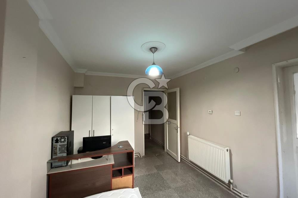 Balçova Onur Mahallesi'nde Kiralık 2+1 Daire Merkezi Konum