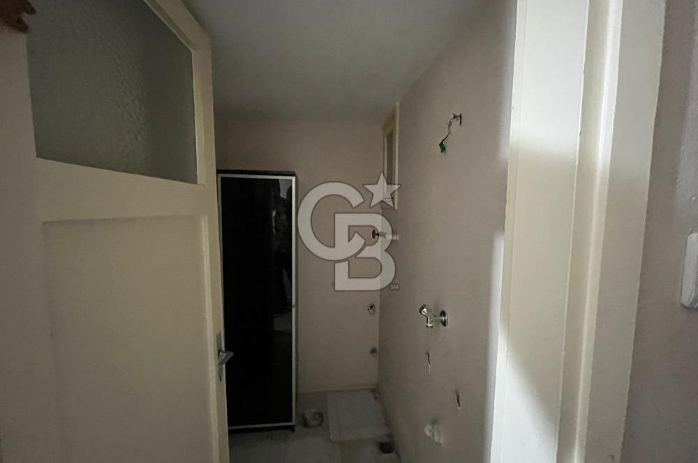 Balçova Onur Mahallesi'nde Kiralık 2+1 Daire Merkezi Konum