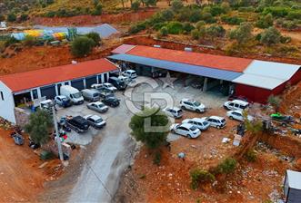 Datça Kargı Deresi Yeni Sanayi'de Satılık Köşe Dükkan Avantajı