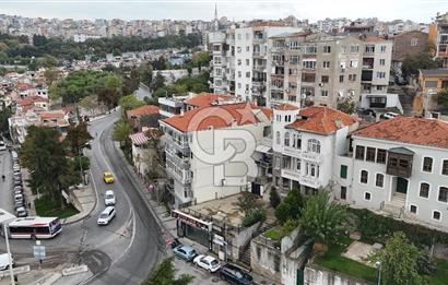 İZMİR VARYANT ÜZERİNDE TARİHİ VE MİMARİ DEĞERİYLE NADİR BULUNAN SATILIK KONAK