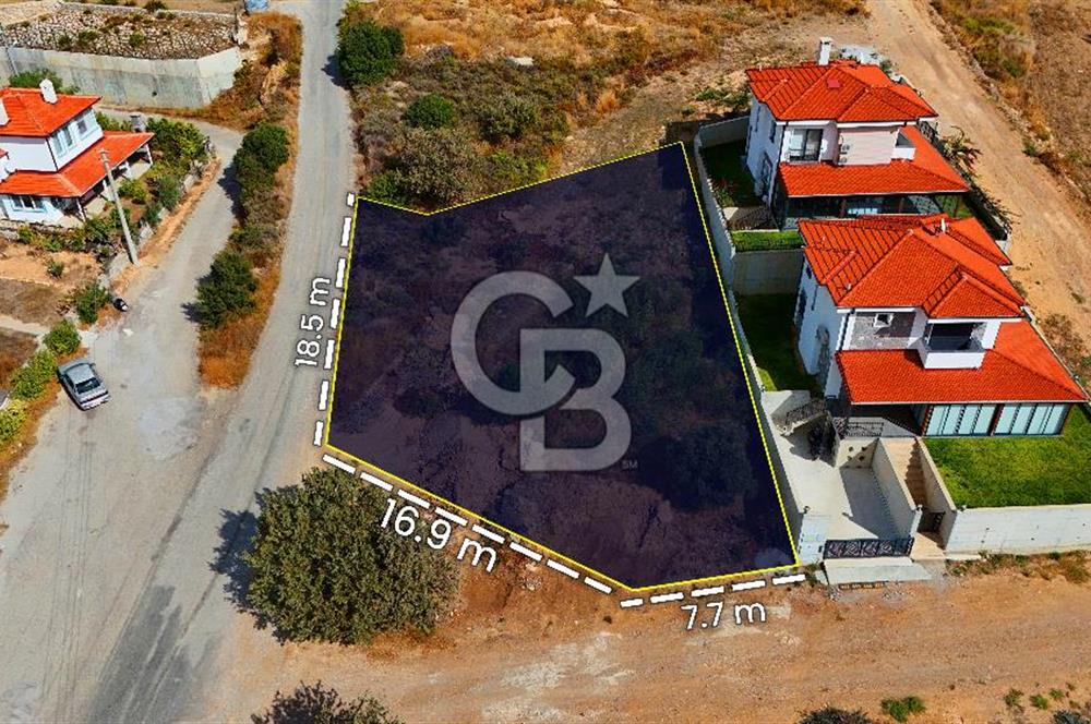 Datça Burgaz'da Satılık 550 m² İmarlı Arsa - Köşe Parsel