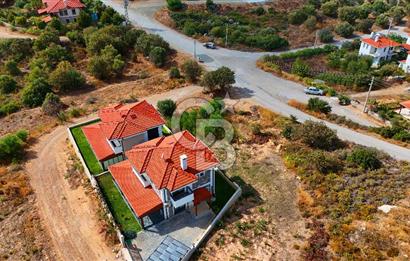 Datça Burgaz'da Satılık 550 m² İmarlı Arsa - Köşe Parsel