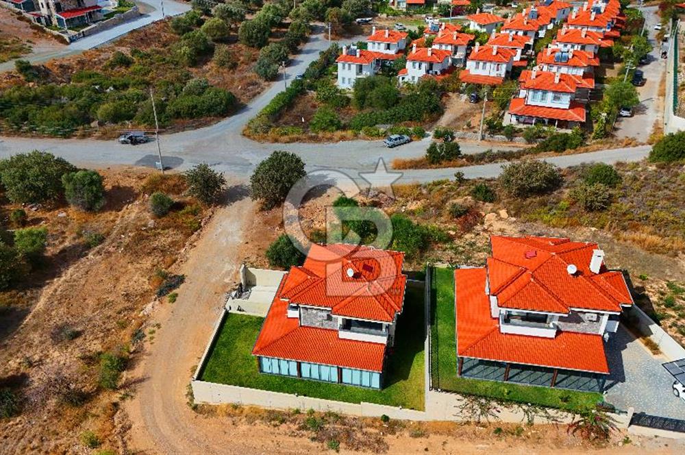 Datça Burgaz'da Satılık 550 m² İmarlı Arsa - Köşe Parsel