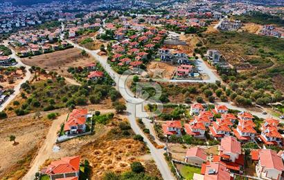 Datça Burgaz'da Satılık 550 m² İmarlı Arsa - Köşe Parsel