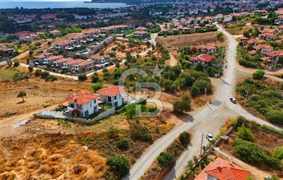 Datça Burgaz'da Satılık 550 m² İmarlı Arsa - Köşe Parsel