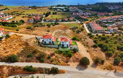 Datça Burgaz'da Satılık 550 m² İmarlı Arsa - Köşe Parsel
