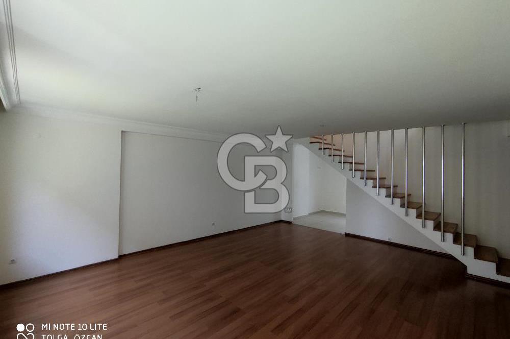Karşıyaka Örnekköy Saklıbahçe Bahçe Teras Boş Kiralık 3+1 Dublex