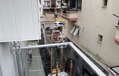 BUCA İBF FAKÜLTESİ YAKINI EŞYALI 1+1 DAİRE