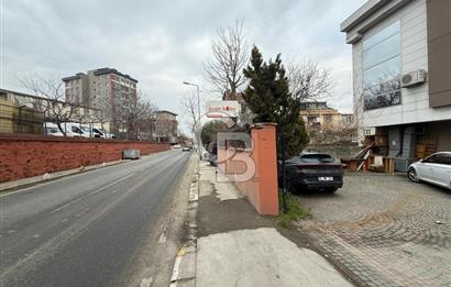 Küçükçekmece İnönü'de, Otoparklı, 1.000m2, Komple Kiralık Bina