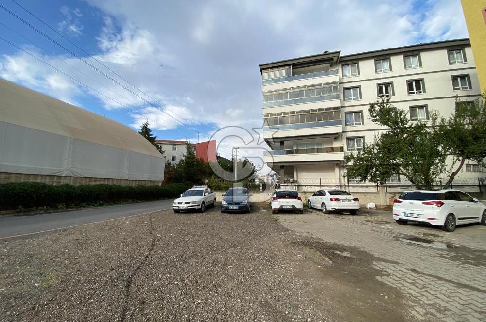 Çubuk Cumhuriyet Mah.Mehmet Akif Ersoy Caddesi Üzerinde Asansörlü 3+1 Satılık Daire