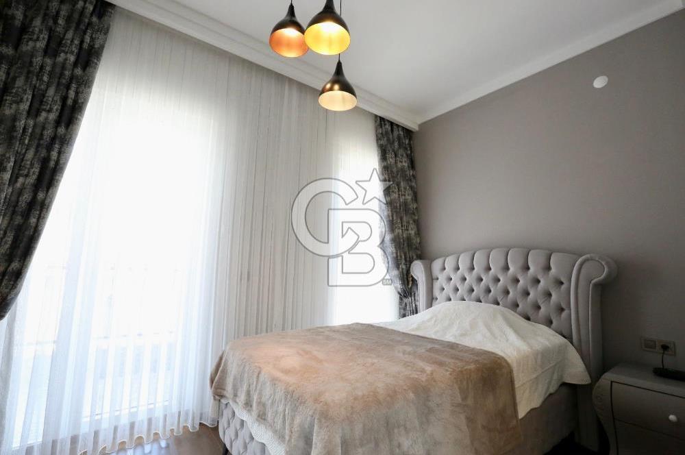 SİTE İÇNDE LÜX YAPILI 7/24 GÜVENLİK GENİŞ BAHÇE ALANLI 5+2 VİLLA