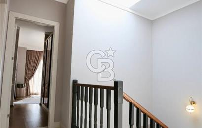 SİTE İÇNDE LÜX YAPILI 7/24 GÜVENLİK GENİŞ BAHÇE ALANLI 5+2 VİLLA