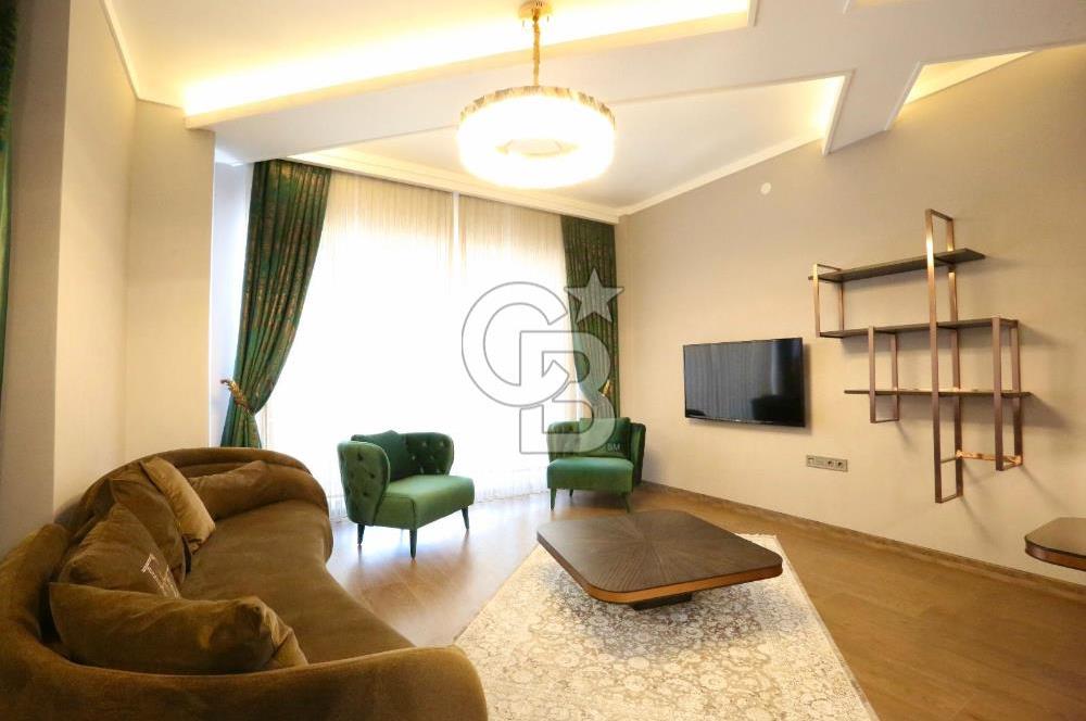 SİTE İÇNDE LÜX YAPILI 7/24 GÜVENLİK GENİŞ BAHÇE ALANLI 5+2 VİLLA