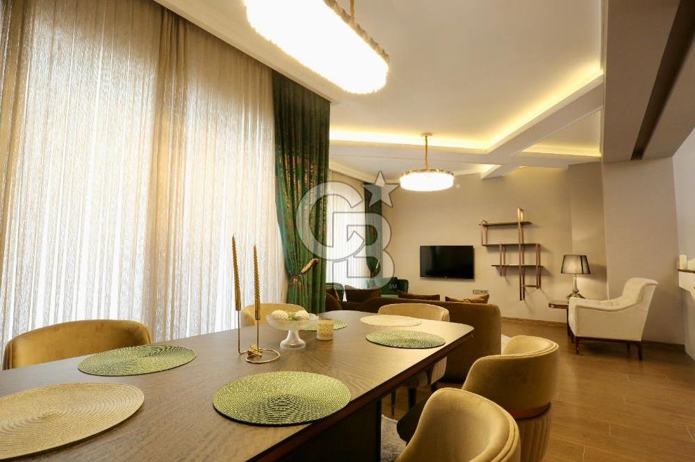 SİTE İÇNDE LÜX YAPILI 7/24 GÜVENLİK GENİŞ BAHÇE ALANLI 5+2 VİLLA