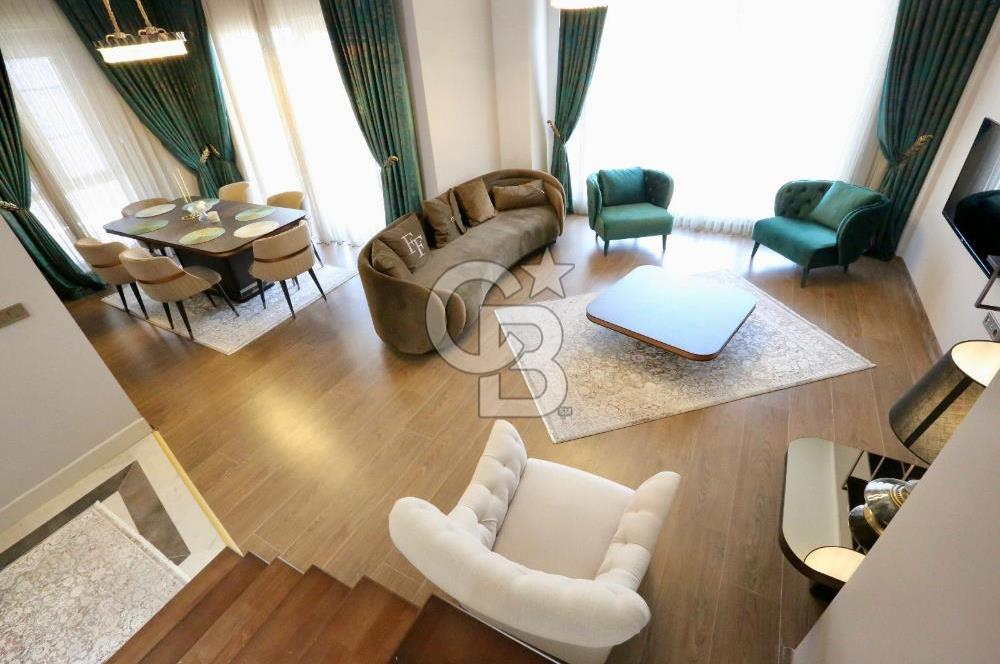 SİTE İÇNDE LÜX YAPILI 7/24 GÜVENLİK GENİŞ BAHÇE ALANLI 5+2 VİLLA