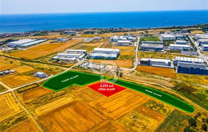 SİLİVRİ SELİMPAŞA KÖŞE PARSEL DENİZ MANZARALI ÖNÜ PARK
