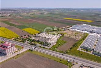ERGENE OSB E-5 CEPHELİ 65.000 M2 SANAYİ ARSASI 15.000 M2 FABRİKA