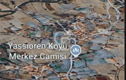 Balıkesir/Dursunbey "Yassıören'de"2644m2 köy dibinde süper arazi