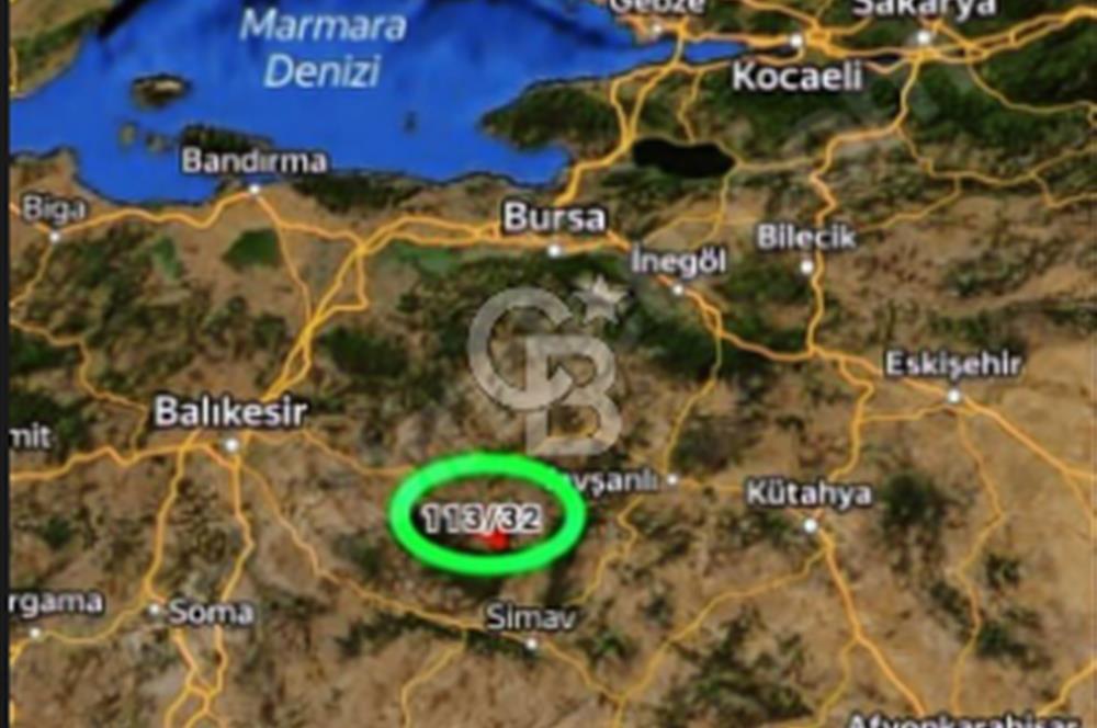 Balıkesir/Dursunbey "Yassıören'de"2644m2 köy dibinde süper arazi