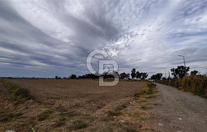 Çiğli Kaklıç ‘ta Satılık İmar Sınırında Tarla
