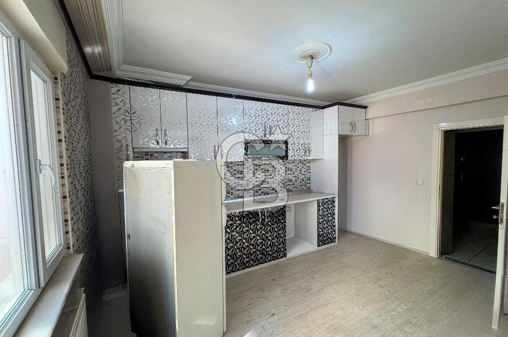 BALIKESİR KAYABEY MH.BAĞLAR SOKAĞI YANI KÖŞE 2+1 NET 95m² DAİRE