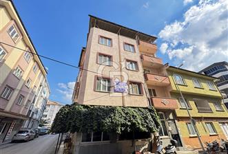 BALIKESİR KAYABEY MH.BAĞLAR SOKAĞI YANI KÖŞE 2+1 NET 95m² DAİRE