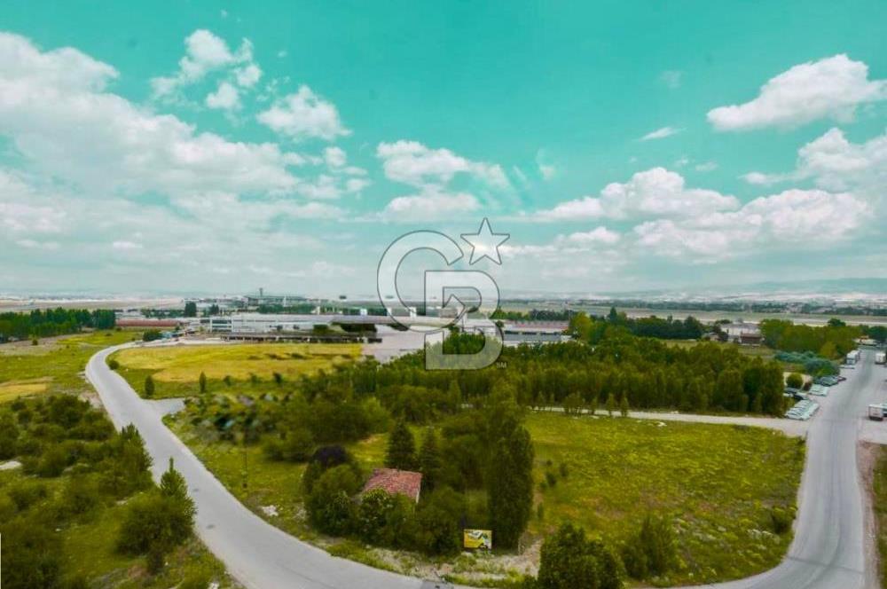 ESENBOĞA HAVALİMANI YAKINI LÜX YAPILI ACİL SATLIK 1+1 DAİRE