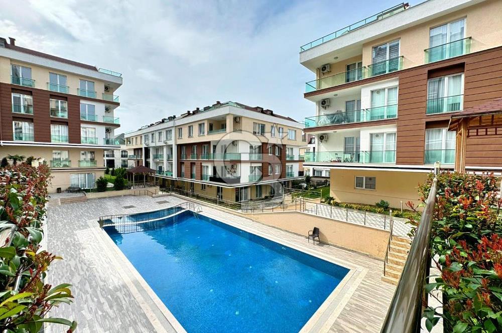 KAVAKLI MH ŞEHRİ BEYAZ 2 SİTESİNDE SATILIK 2+1