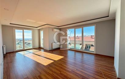 AVAKLI MH ŞEHRİ BEYAZ 2 SİTESİNDE SATILIK 3+1