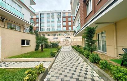 KAVAKLI MH ŞEHRİ BEYAZ 2 SİTESİNDE SATILIK 8+1 BÜYÜK TİP DAİRE