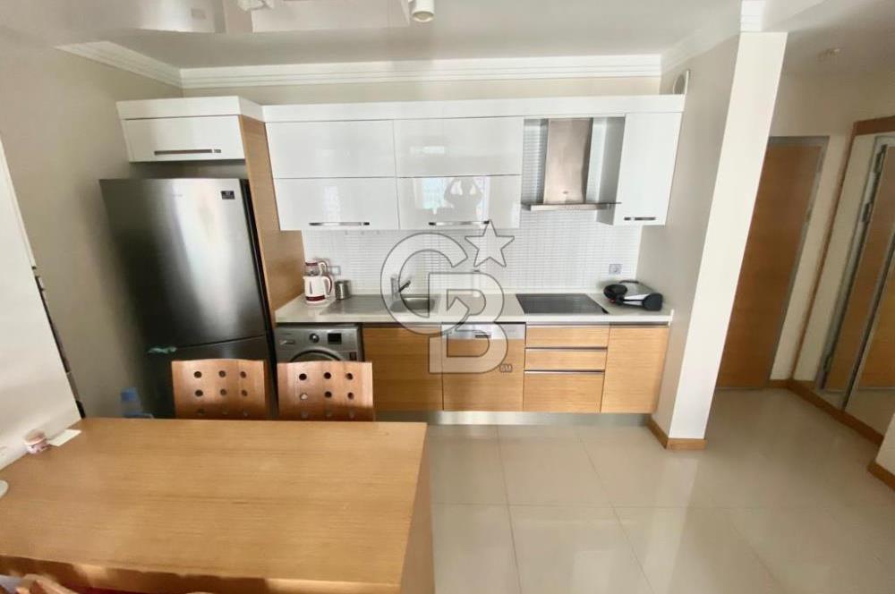 İZMİR Mavişehir MODERN 1'de HAVUZ CEPHE 1+1 EŞYALI KİRALIK DAİRE