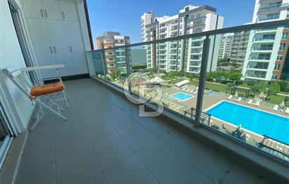 İZMİR Mavişehir MODERN 1'de HAVUZ CEPHE 1+1 EŞYALI KİRALIK DAİRE