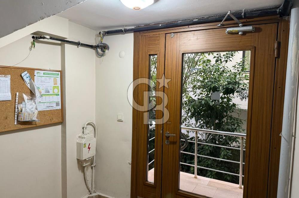 Kartal Petrol-İş Mahallesinde Önü Açık Ferah 2+1 Daire