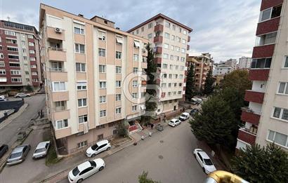 Kartal Petrol-İş Mahallesinde Önü Açık Ferah 2+1 Daire