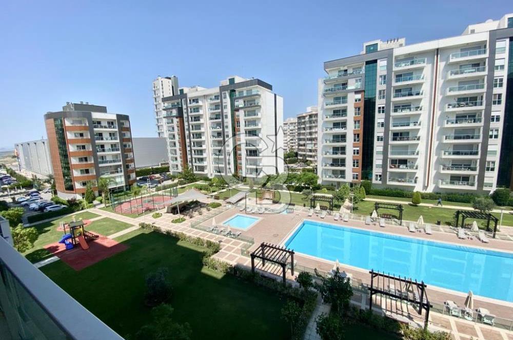 İZMİR Mavişehir MODERN 1'de HAVUZ CEPHE 1+1 EŞYALI KİRALIK DAİRE