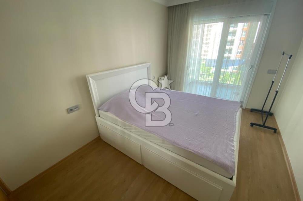 İZMİR Mavişehir MODERN 1'de HAVUZ CEPHE 1+1 EŞYALI KİRALIK DAİRE