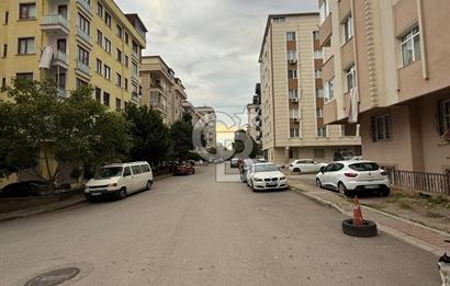 Kartal Petrol-İş Mahallesinde Önü Açık Ferah 2+1 Daire