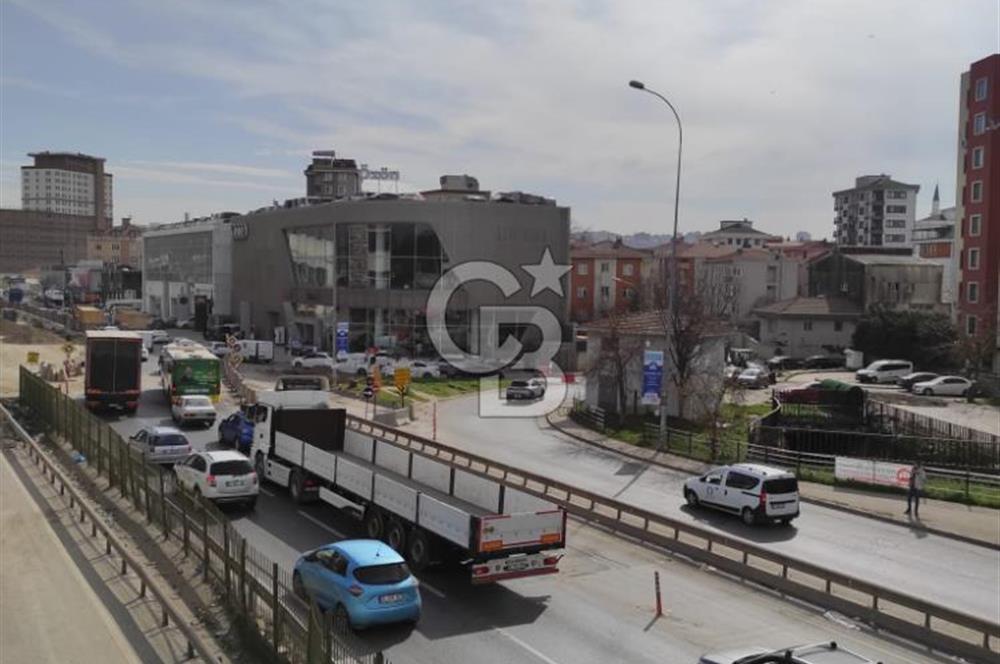 ŞİLE YOLU ÜZERİNDE MUHTEŞEM KONUM GENİŞ FIRSAT KİRALIK DÜKKAN