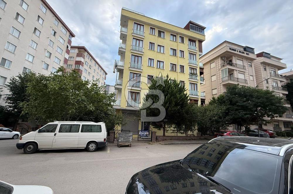 Kartal Petrol-İş Mahallesinde Önü Açık Ferah 2+1 Daire