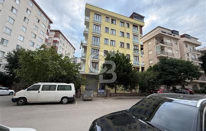 Kartal Petrol-İş Mahallesinde Önü Açık Ferah 2+1 Daire